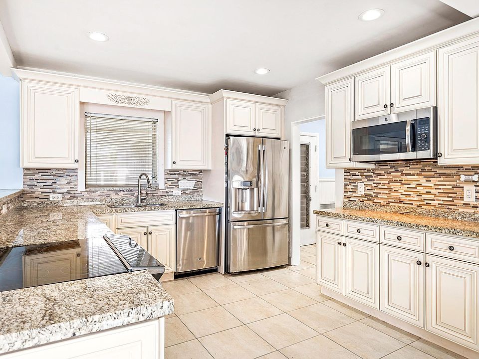 1st image of 5340 NE 17th Avenue
