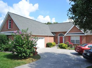 7518 Wilderness Path Rd, Corryton, TN 37721