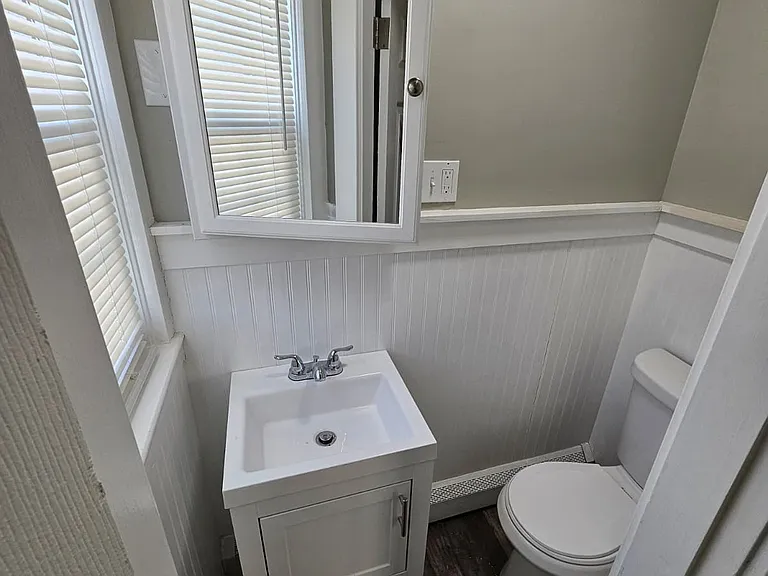 125 West St — Photo 9