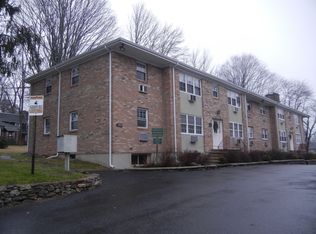 1309 Hope St APT B2, Stamford, CT 06907