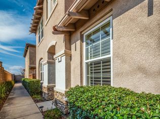 98 Barnhill Dr, Folsom, CA 95630