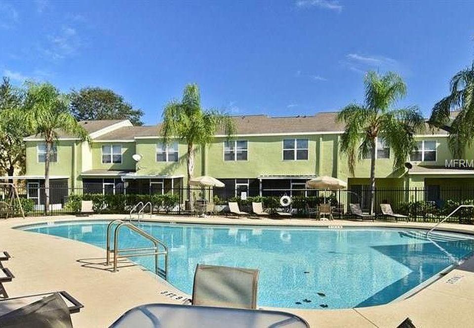 Community pool