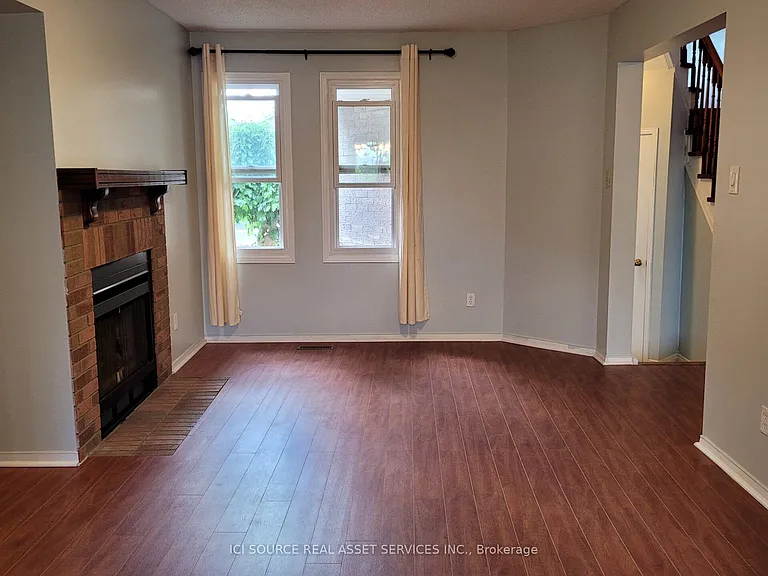 1448 Eddie Shain Dr — Photo 5