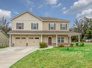 11 Wintergreen Dr, Beaufort, SC 29906