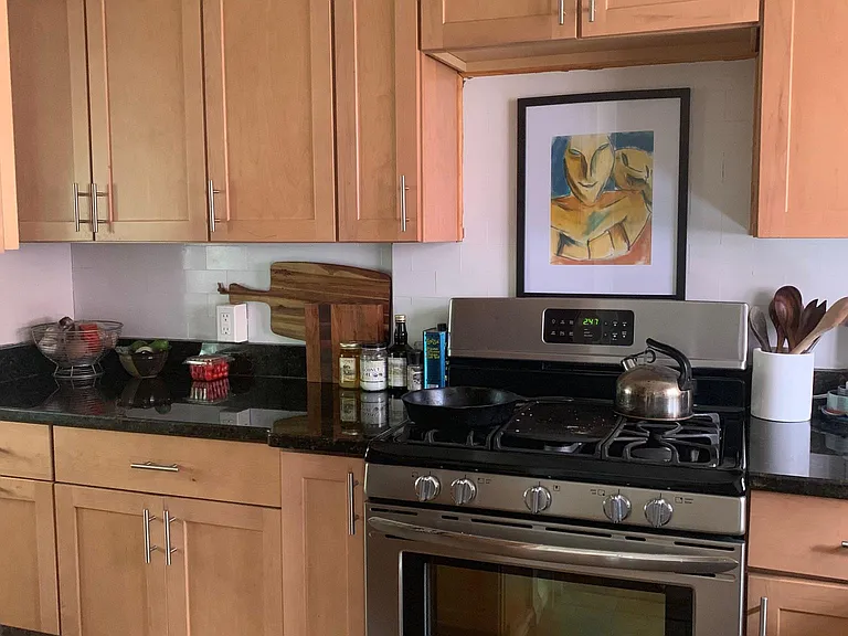 3406 Gunston Rd — Photo 3