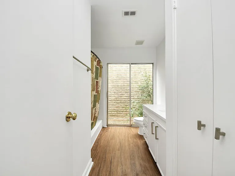 11415 Ella Lee Ln — Photo 21