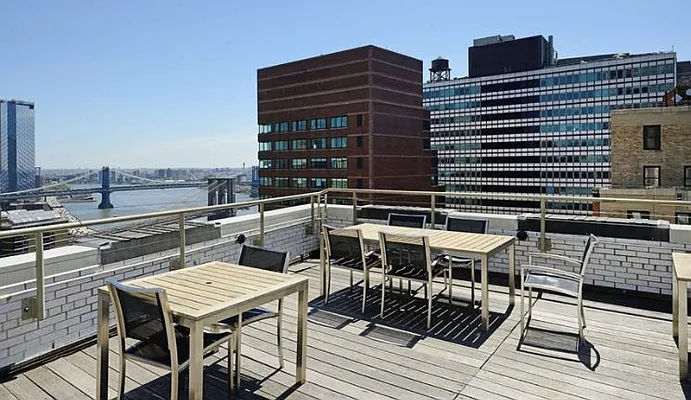 Rented by BLU Real Estate | media 63