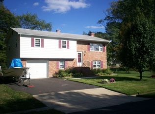 5617 Carvel St, Churchton, MD 20733