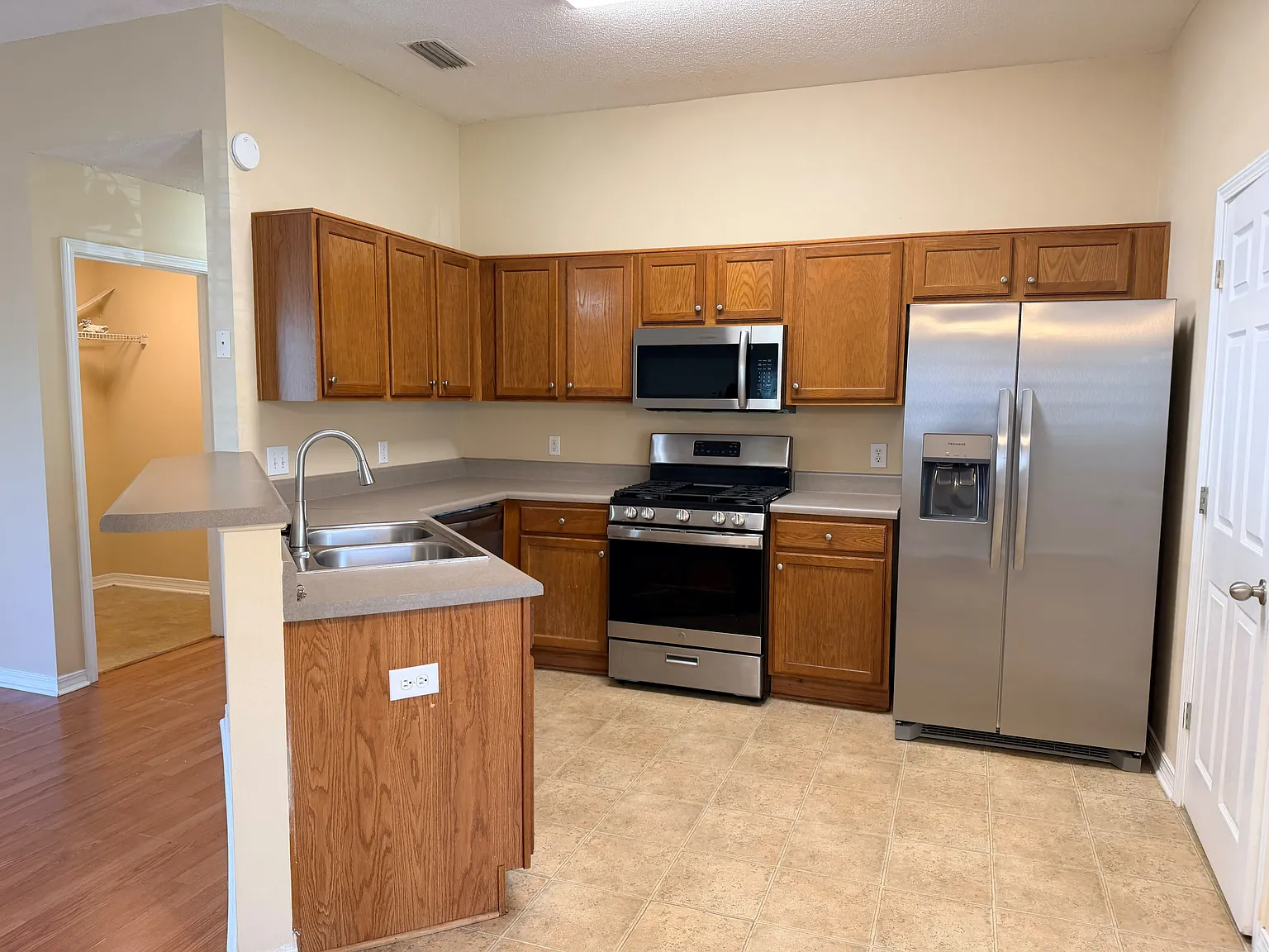 8680 South Hamilton Bridges Dr - 1 — Photo 3