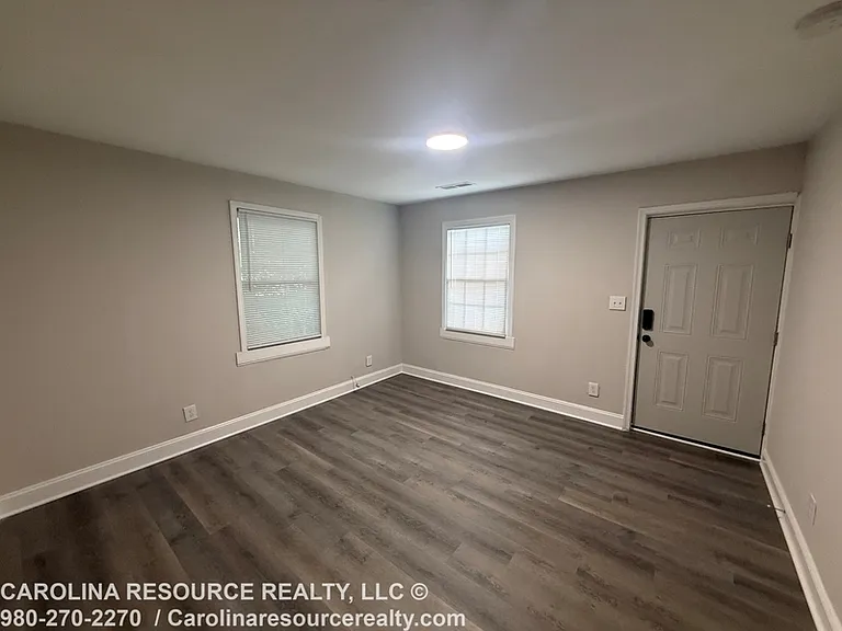 3005 West Blvd — Photo 5