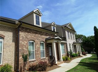 8010 Pierpoint Ln, Alpharetta, GA 30005