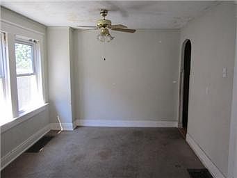 4th image of 106 White Ave