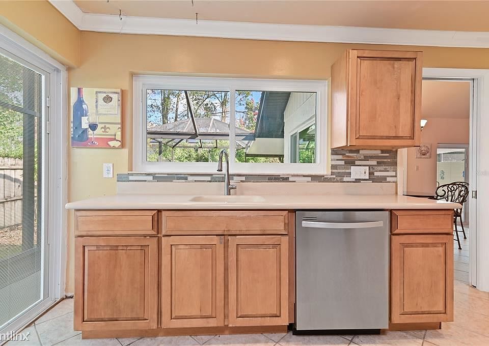 1st image of 8651 Butternut Blvd
