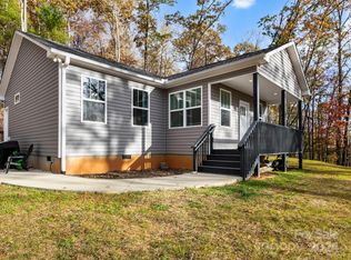 148 Stone Ridge Trl, Mills River, NC 28759