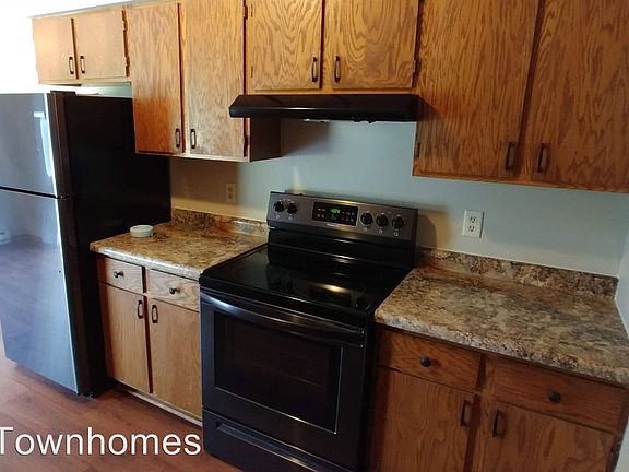 3rd image of 1516 Vogt Dr APT 7