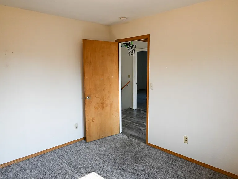 916 Montana St #918 — Photo 36