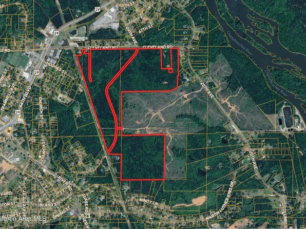 142/cleveland Rd, Valley, AL 36854