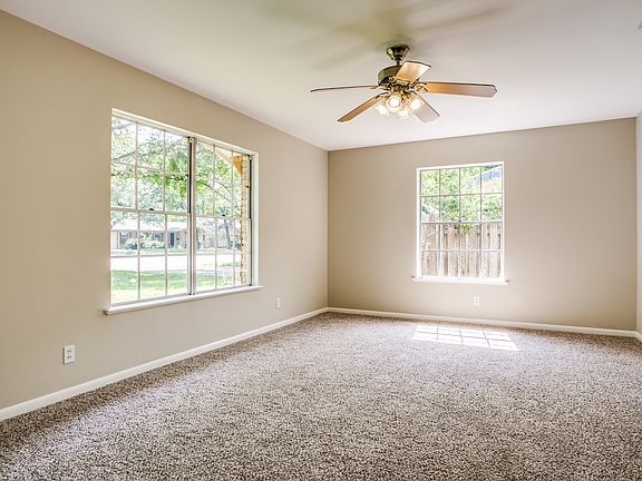 5th image of 3001 Greenlawn Pkwy