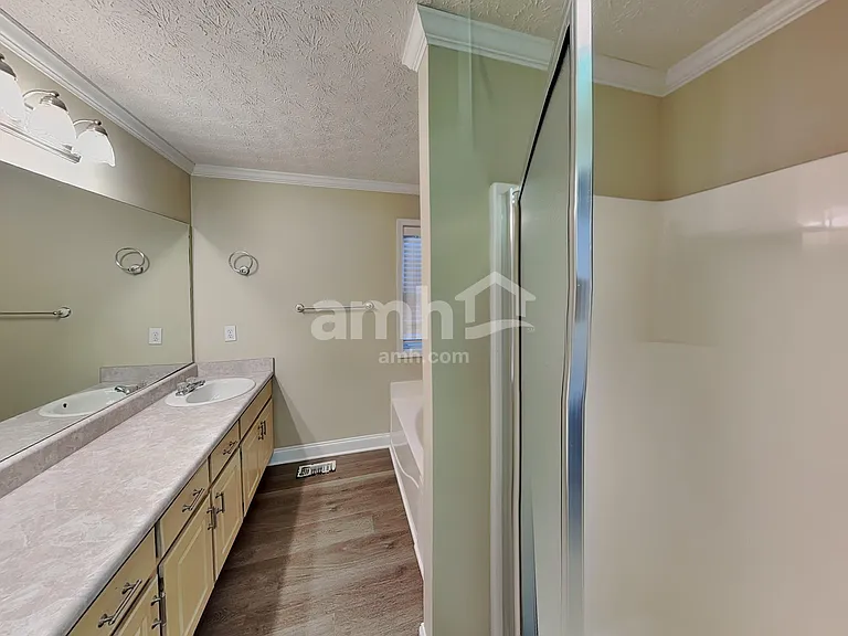 887 Kendall Park Dr — Photo 9