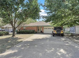 7316 Hyde Ct, Fort Worth, TX 76112