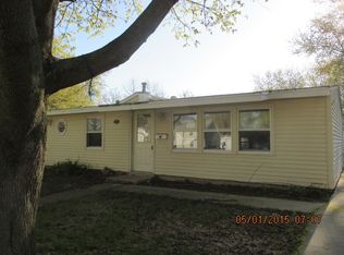 203 Durham Dr, Steger, IL 60475