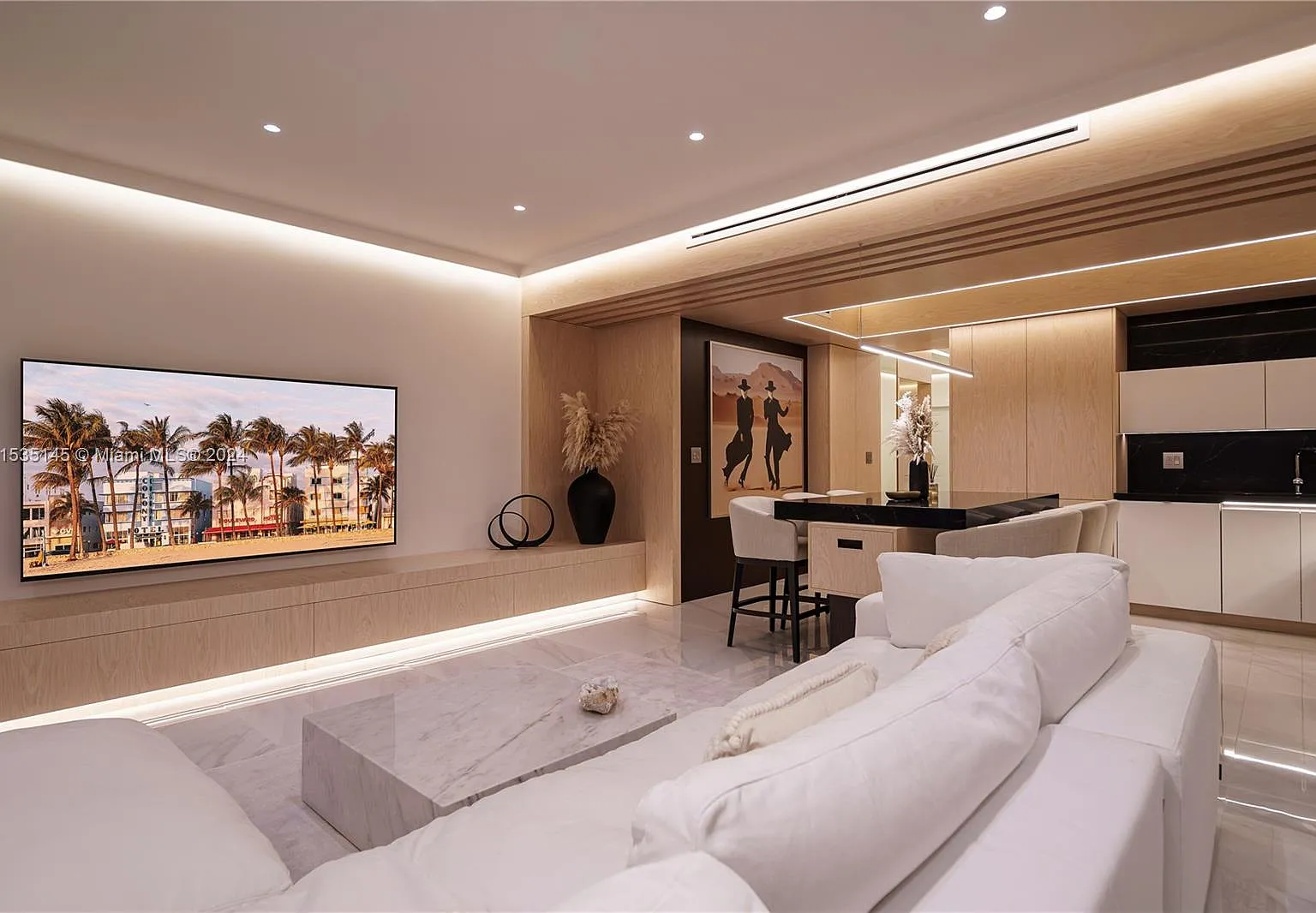 Seaside Condo — Photo 3
