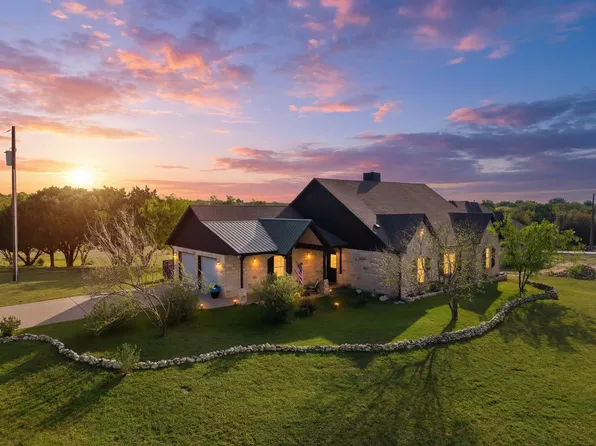 10081 Crestridge Dr, Whitney, TX 76692