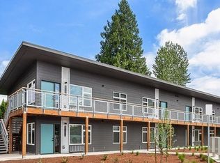 4235 NE Highland Ct, Portland, OR 97218