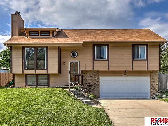 5th image of 2918 Leawood Dr