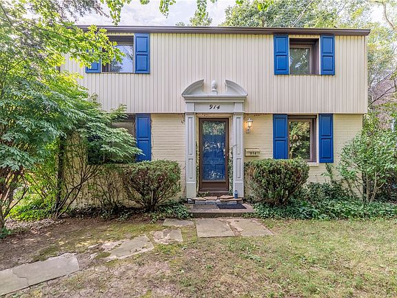 2nd image of 914 Bower Hill Rd