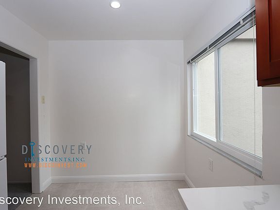 5th image of 562 Bancroft Ave #M