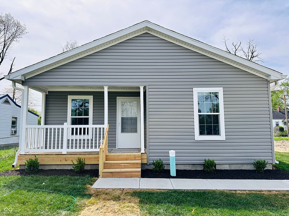 1st image of 2219 Fowler St