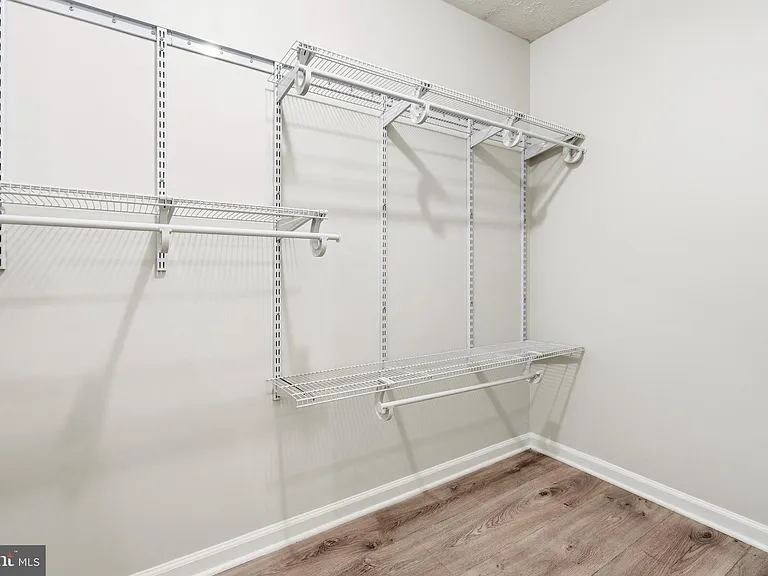 4600 Brentleigh Ct — Photo 26