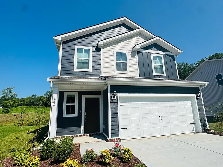 1026 Mourning Cloak Dr — Photo 1
