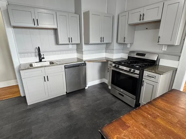 825-827 Westcott Street, 825-827 Westcott St #825, Syracuse, NY 13210