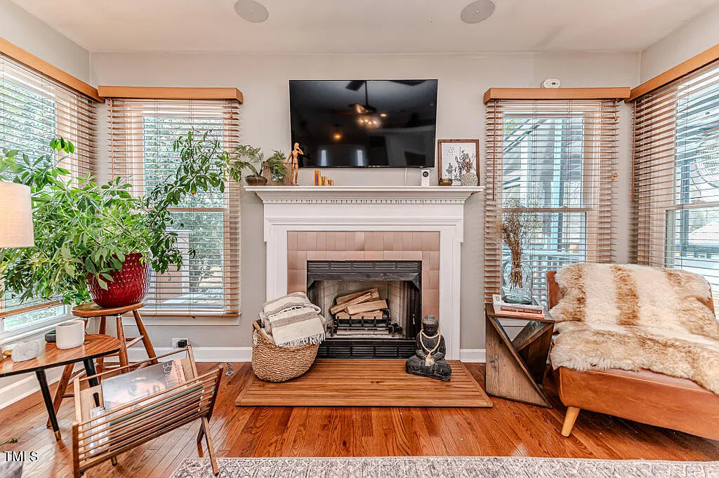 3 bed, 1506 sqft, $2,250 — Photo 3