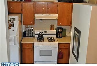 3rd image of 8 Wellington Ct #308
