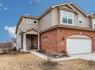 2504 Cedar Hill Ln #7L, Woodridge, IL 60517