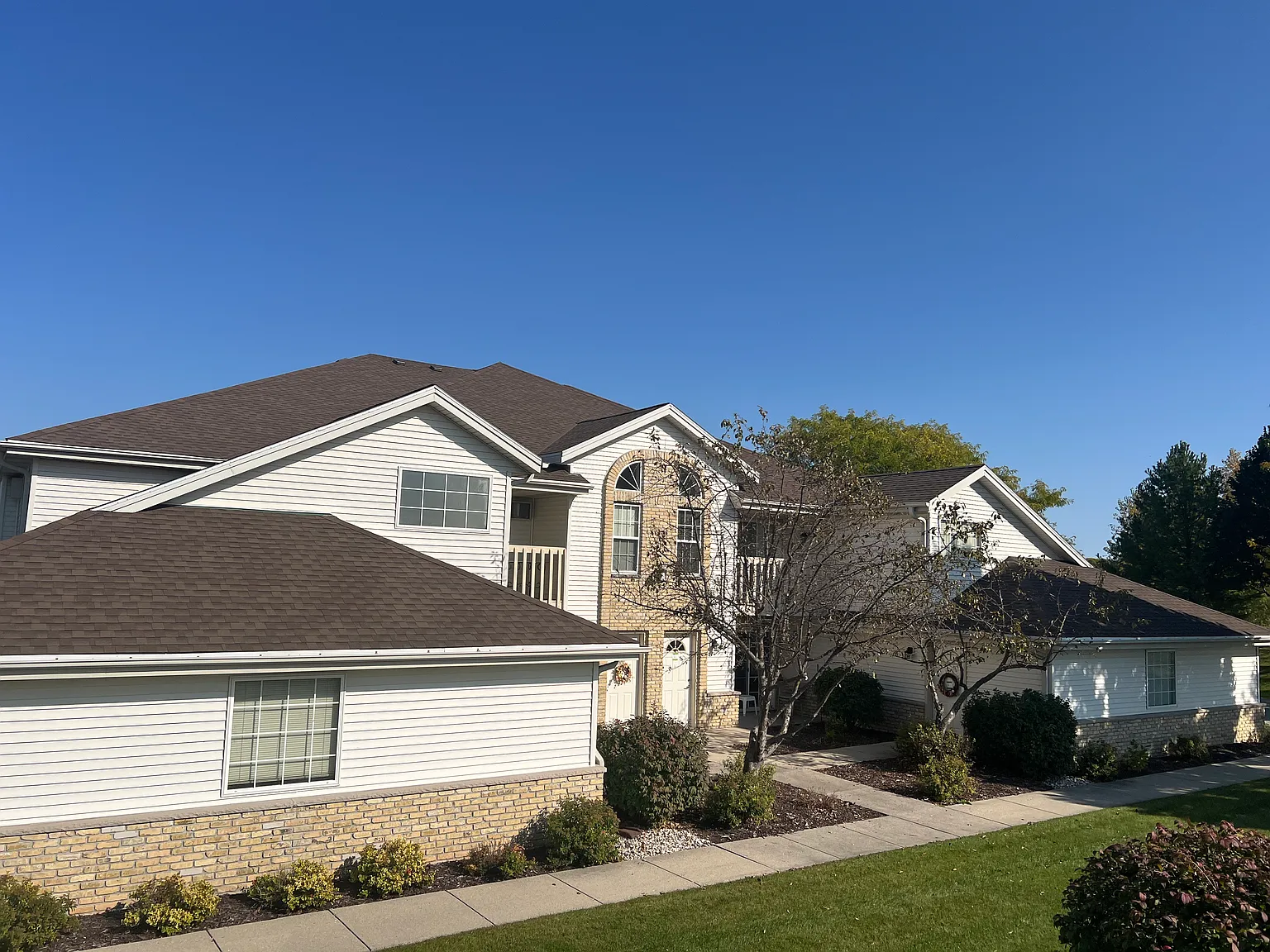 2 bed, $1,375 — Photo 3