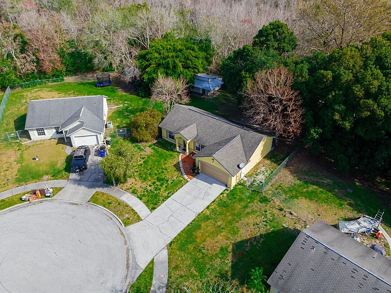 942 Whisler Ct — Photo 42