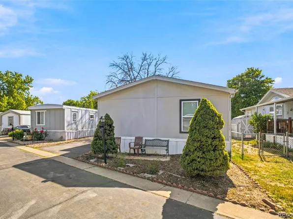 281 Skylark Circle, Lafayette, CO 80026