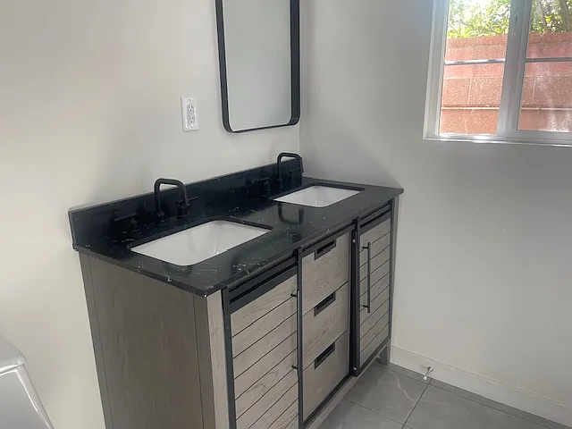 7519 Amigo Ave — Photo 17