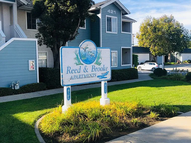 Reed and Brooke Apartments — Photo 42
