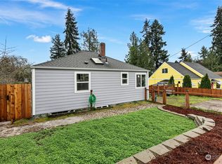 1136 Evans Ave W, Bremerton, WA