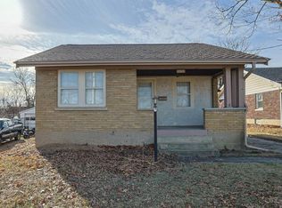 1511 Summit Rd, Cincinnati, OH 45237