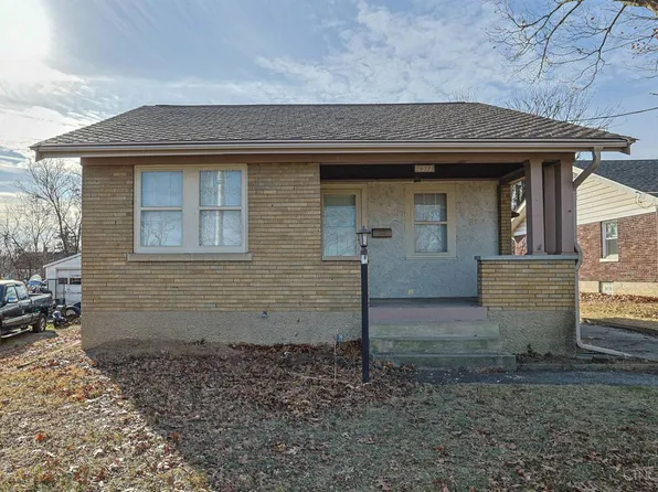 1511 Summit Rd, Cincinnati, OH 45237