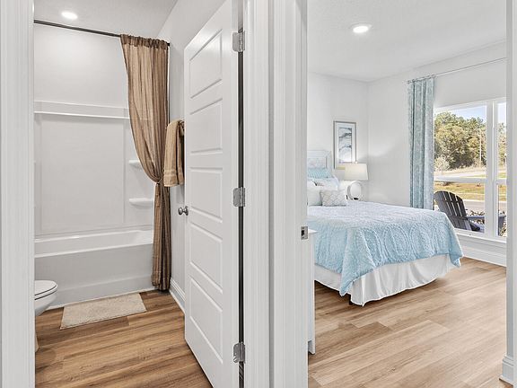 2nd image of 18377 Spring Hill Dr