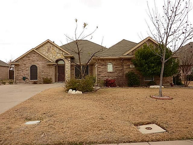 1st image of 541 Branchwood Dr