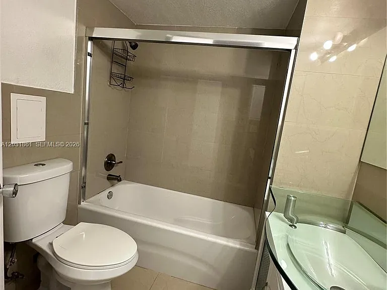 9250 Fontainebleau Blvd #202 — Photo 19