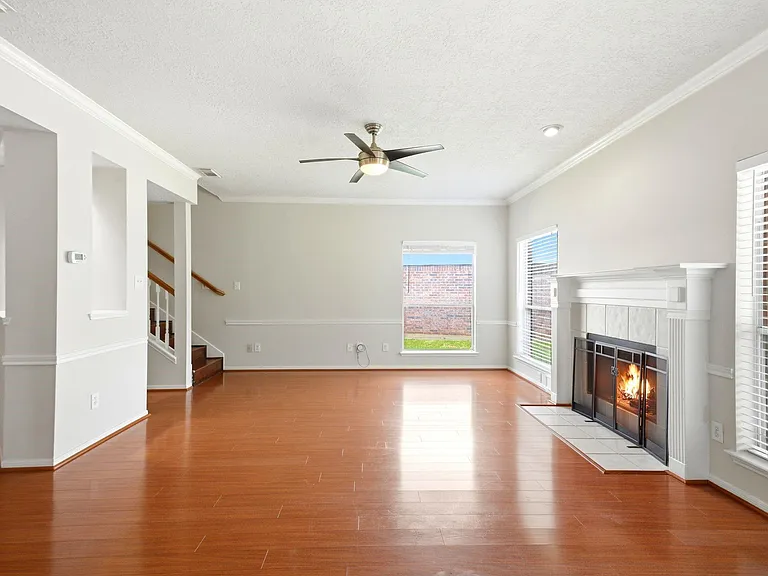 3126 Waters View Dr — Photo 19